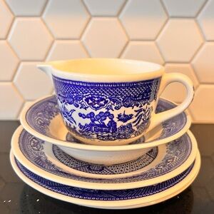 Vintage Blue Willow China Dinnerware